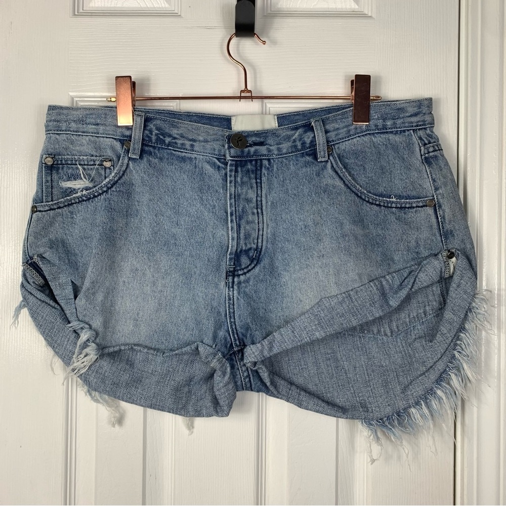 One Teaspoon Womens Size 32 Distressed Denim Shorts